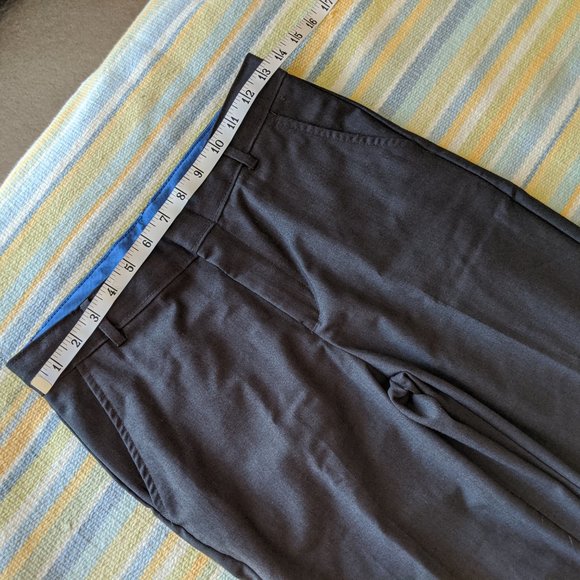 Boy's Izod Grey Dress Pants Size 12 Reg - Picture 5 of 14